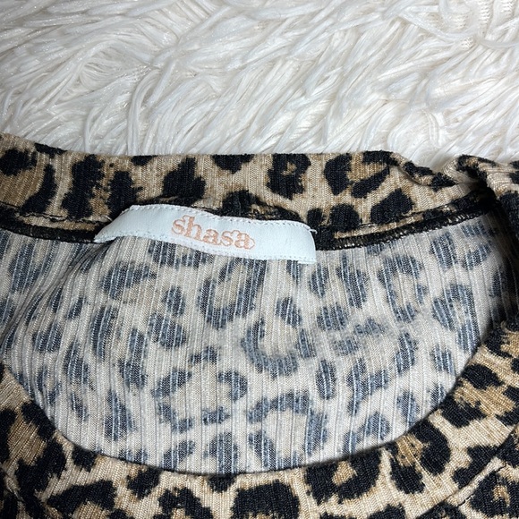 Cheetah print crop top - Picture 4 of 4